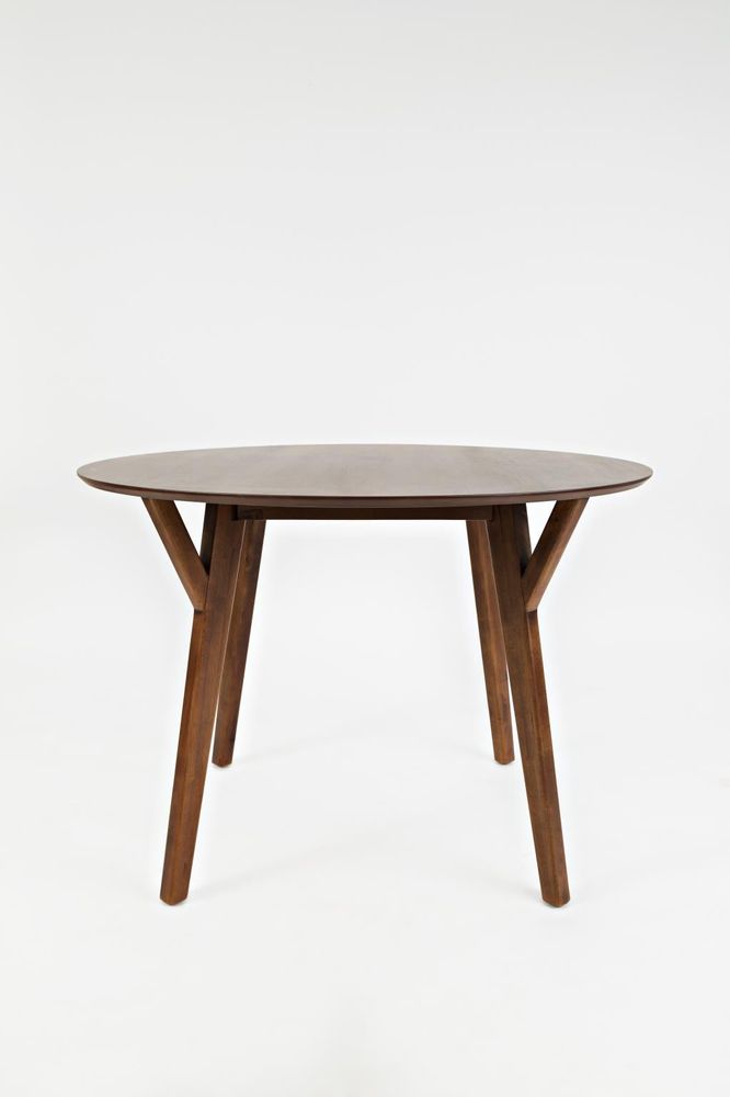 Copenhagen round dining table