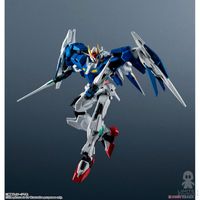 Bandai Figura Articulada Gn-0000+Gnr-010 00 Raiser Gu-23 Gundam Universe By Yoshikazu Yasuhiko - Limited Edition