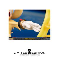 Preventa First 4 Figures Estatuilla Super Shadow Standard Edition Sonic