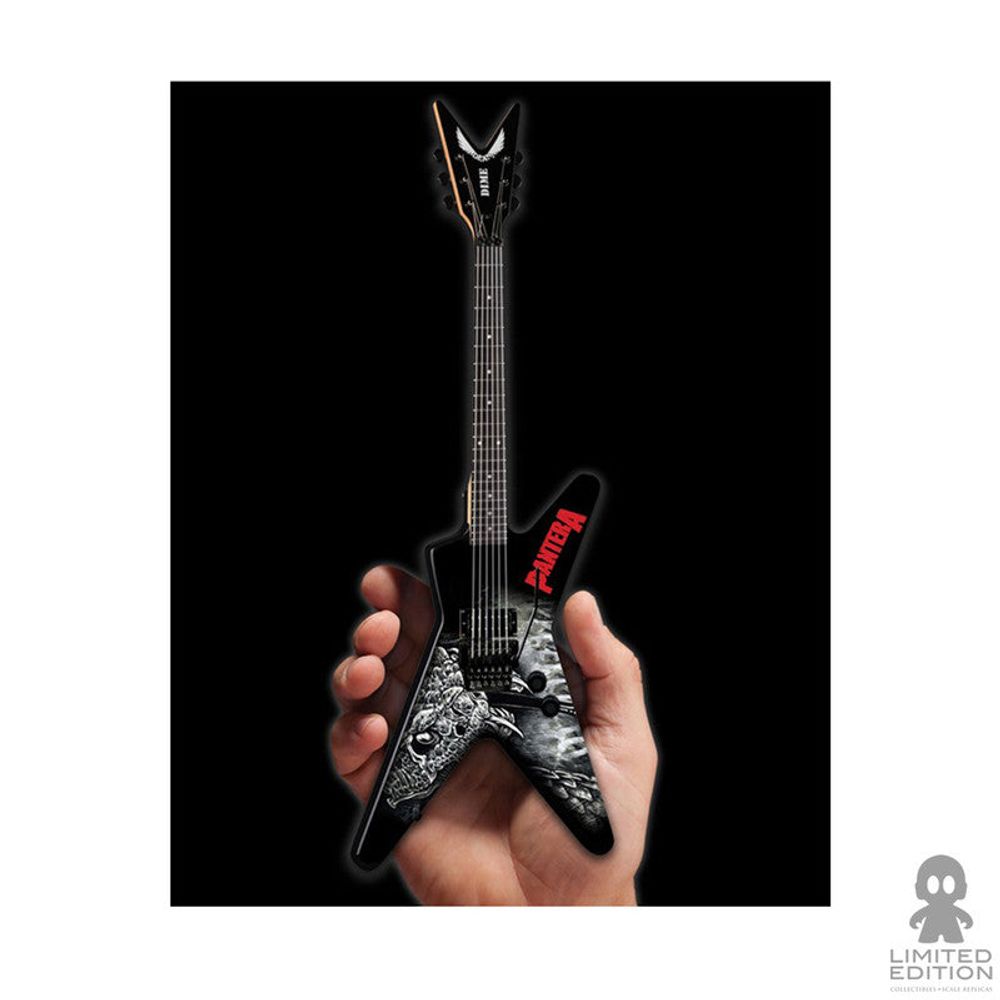 Axe Heaven Mini Guitarra Dean Dimebag Pantera Black & White