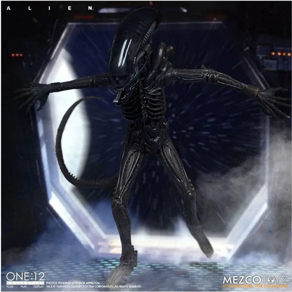 Mezco Toyz Figura Articulada Collective Alien One: 12 Alien By Ridley Scott - Limited Edition