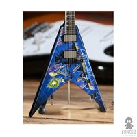 Axe Heaven Mini Guitarra Dave Mustaine Signature V Rust In Peace