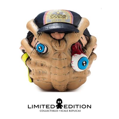 Kidrobot Mad Balls Facehugger Alien