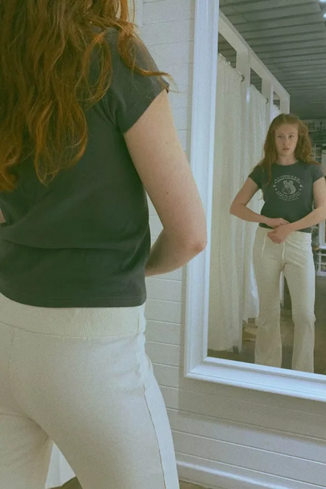 Brandy Melville Hillary Soft Yoga Pants White - $34 (10% Off Retail) - From  Scarlett