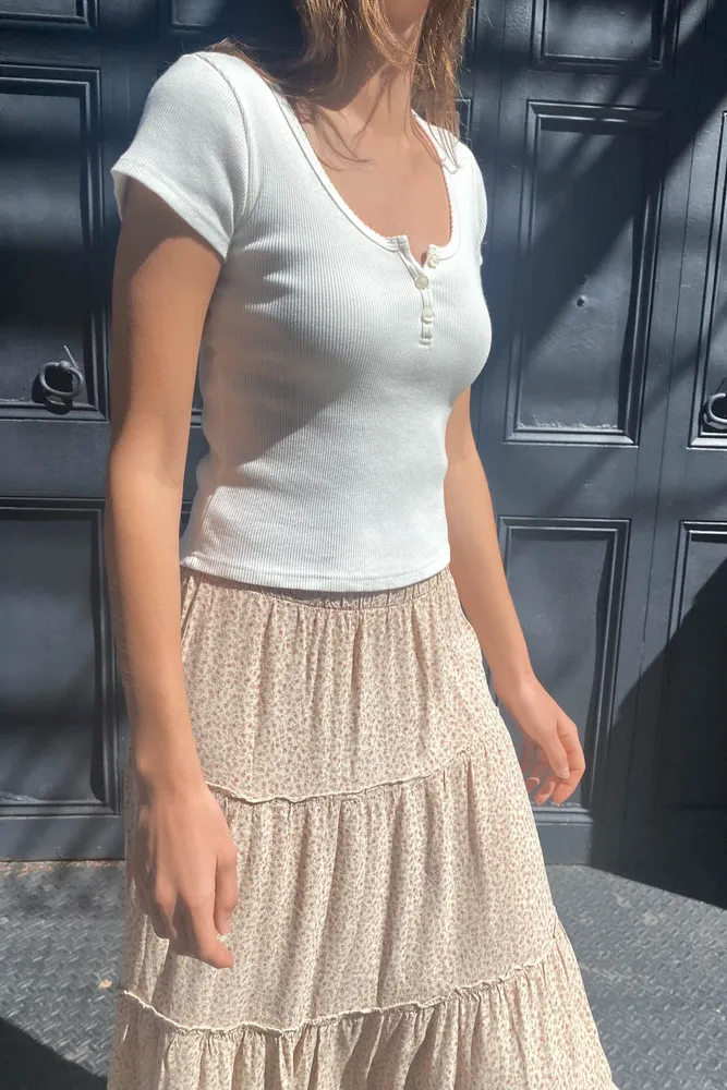 Brandy Melville Zelly Scallop Ribbed Top
