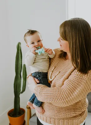 Collins Teething Necklace