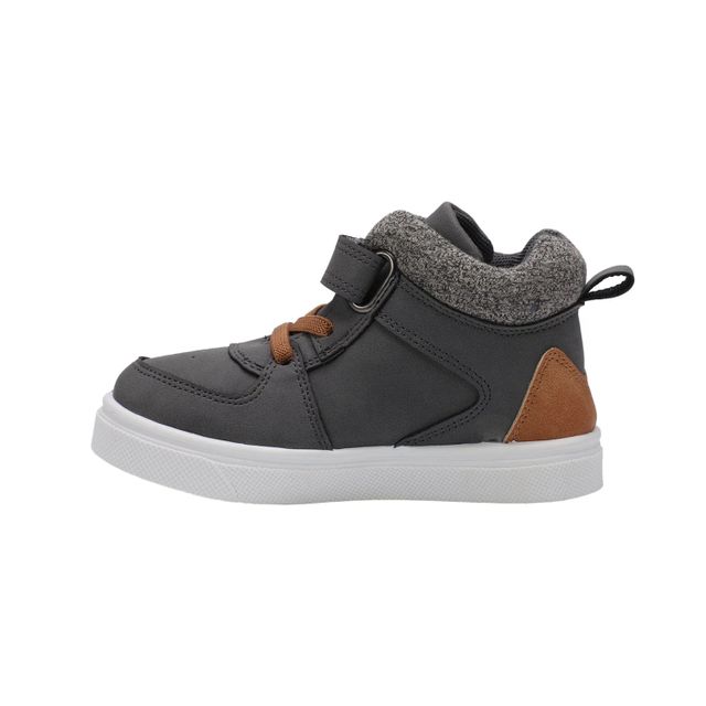 Jax Sneaker