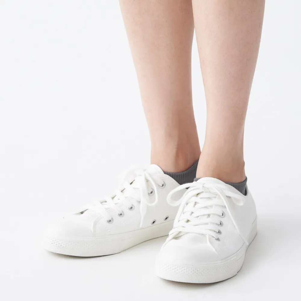Water Repellent Cushioned Sneakers with Laces Navy | MUJI Canada
