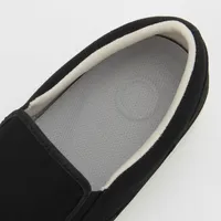 Less Tiring Slip-On Sneakers Black