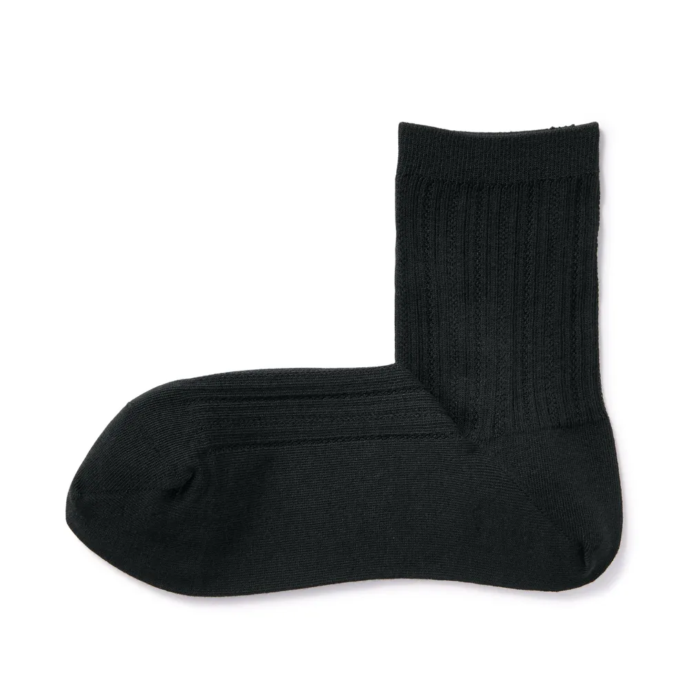 Right Angle Loose Top Short Socks