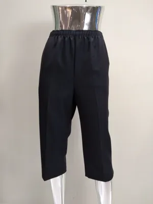 Metallic Colored Capris With Pockets