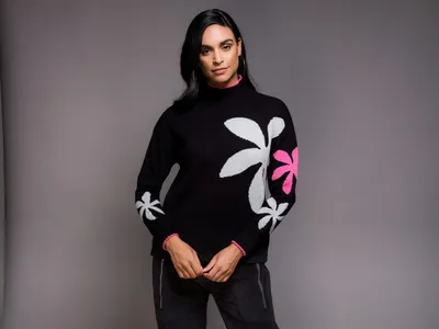 Black-Pink-White Flower Print Sweater
