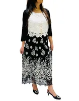 BLACK & WHITE  LACY TRIM ON BOTTOM Print 214