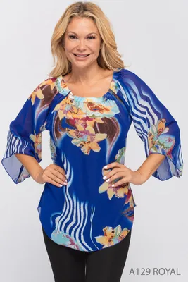 Colorful Printed 3/4 Sleeves Top with Elastic Detailed Neck