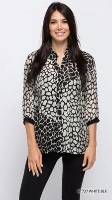 White-Black PATREENED 3/4 sleeves TRENDY COLOR STYLE TOP