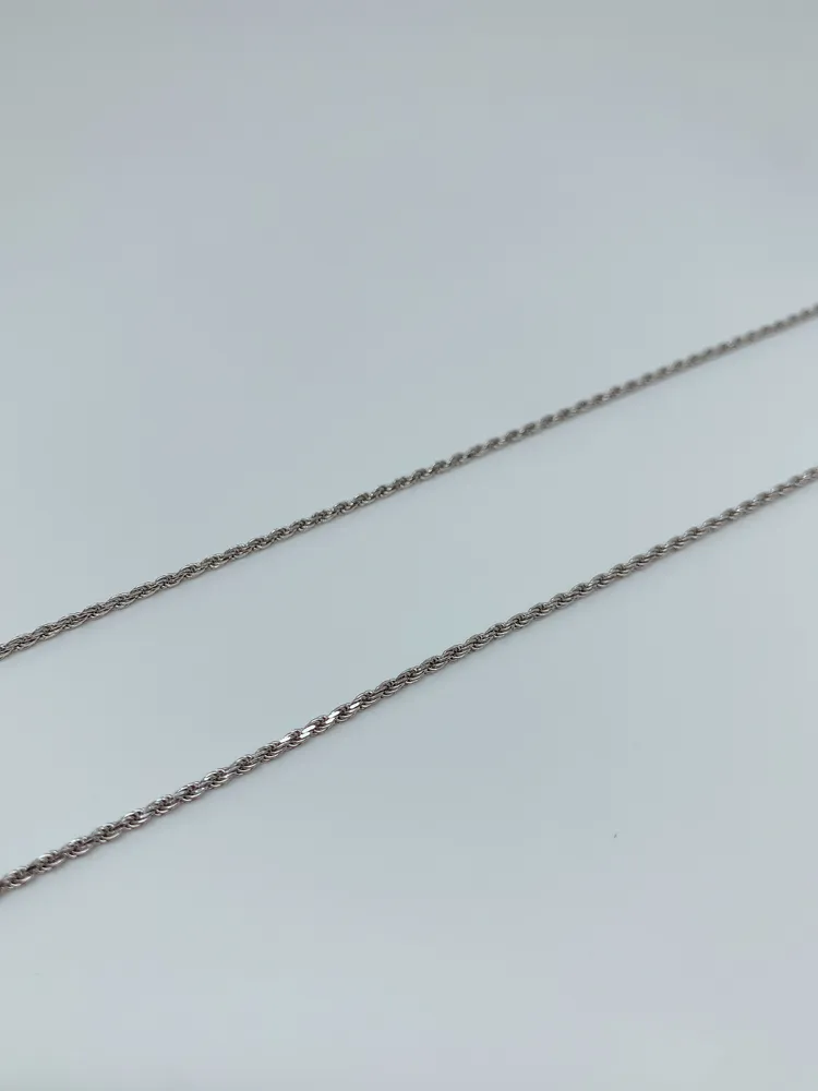 Sterling silver chain with adjustable length