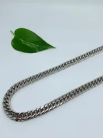 Stainless steel chain