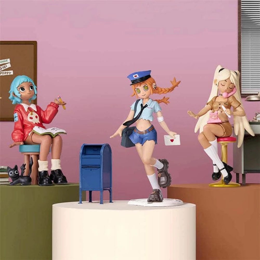 Pop Mart x Peach Riot: Rush Hour Series Collectible Figurine Blind Box (1pc)