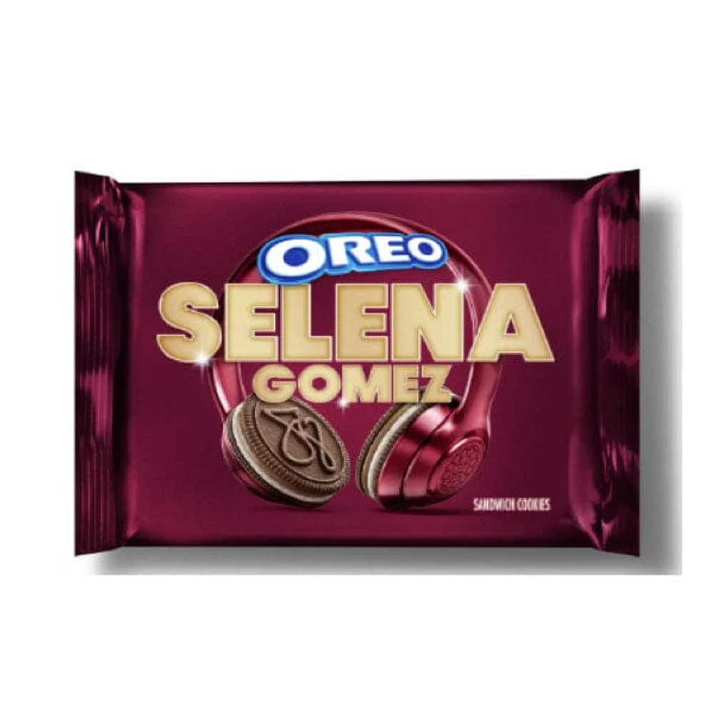 OREO x Selena Gomez Chocolate Sandwich Cookies w/ Cinnamon Creme Filling (303g) Limited Edition