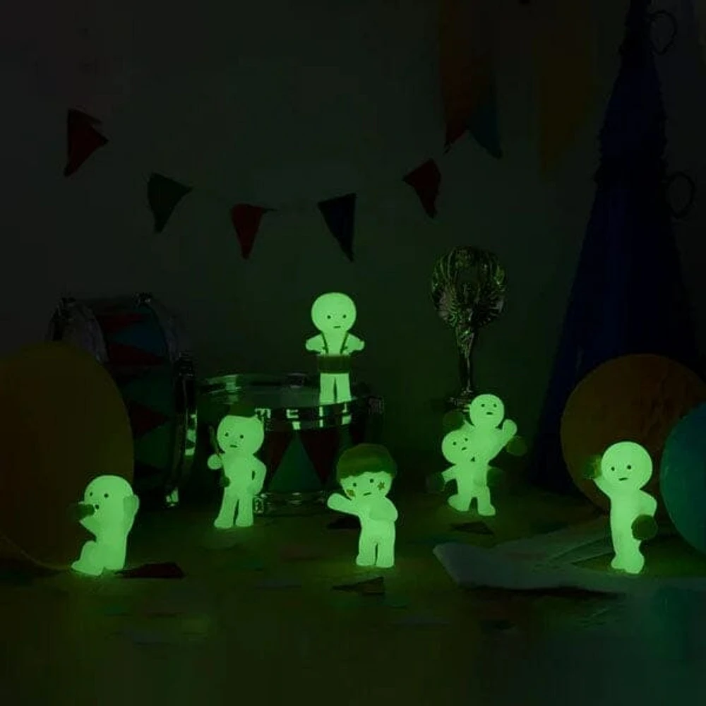 Smiski Cheer Series Collectible Glow in the Dark Figurine Blind Box (1pc)