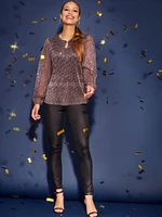 Long-sleeve semi-fitted t-shirt