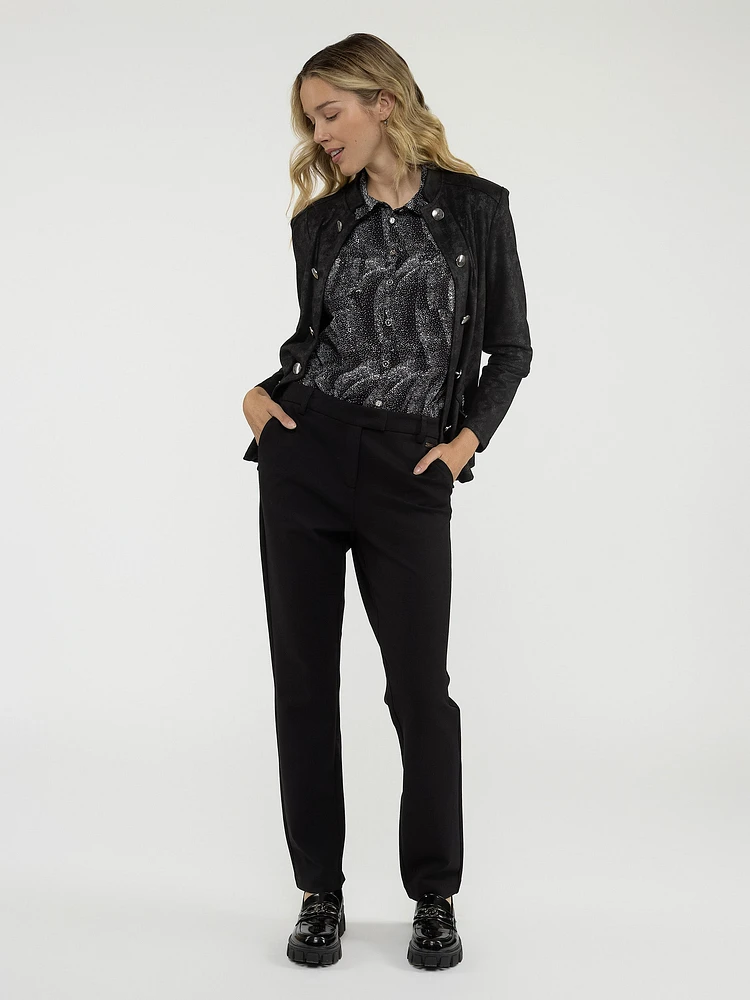 Semi-fitted blazer