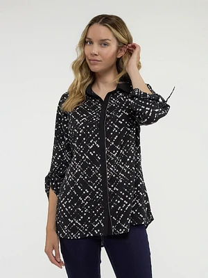 3/4-sleeve semi-fitted tunic length blouse with buttons