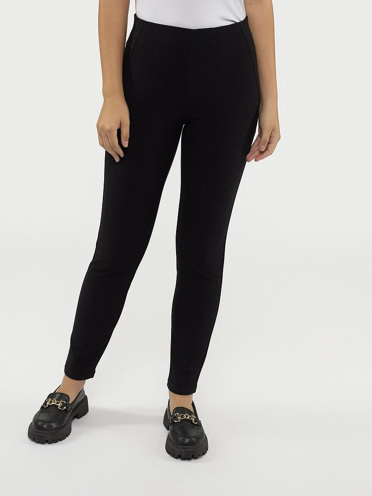 Narrow fitted pull-on ankle pant