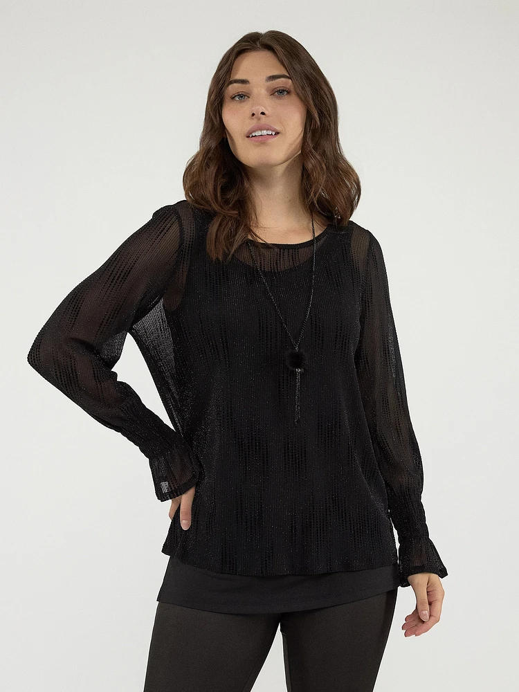 Semi-fitted knit tunic