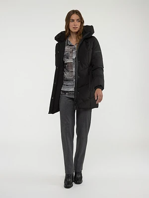 Long manteau matelassé semi-ajusté