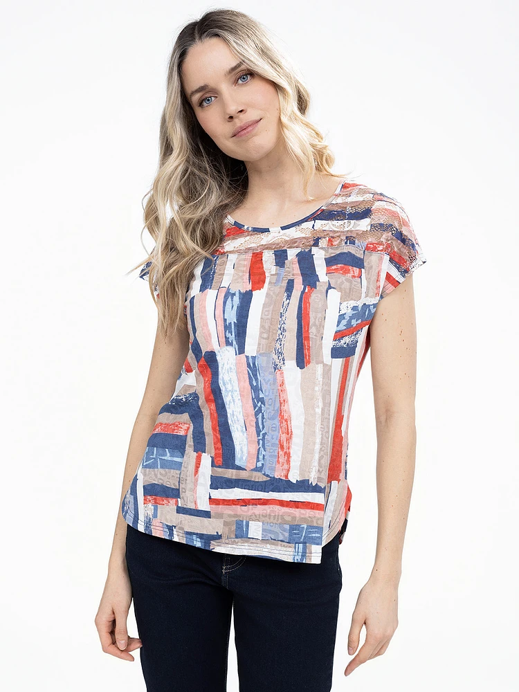 Short-sleeve semi-fitted t-shirt