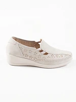 Chaussures à talons bas