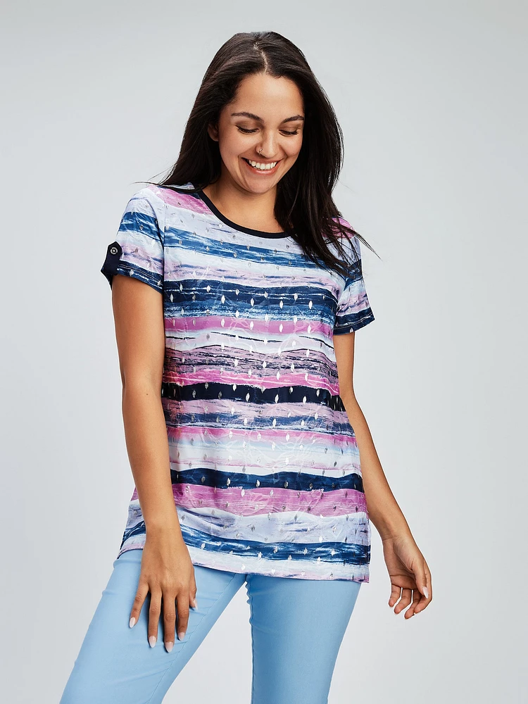 Short-sleeve semi-fitted tunic