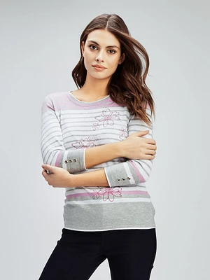 3/4-sleeve semi-fitted pullover sweater