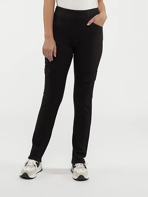 Straight semi-fitted pull-on pant