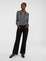 3/4-sleeve semi-fitted blouse with buttons