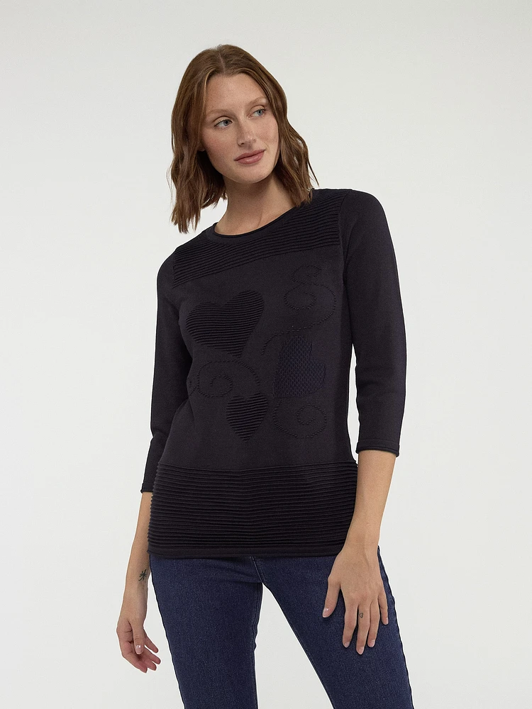 3/4-sleeve semi-fitted pullover sweater