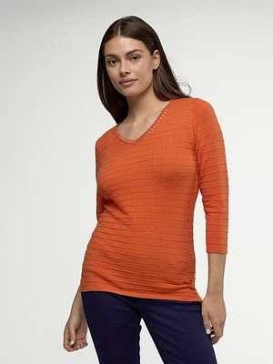 3/4-sleeve semi-fitted pullover sweater