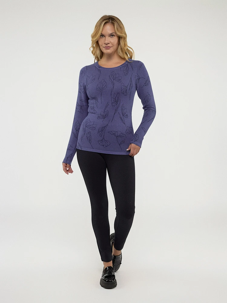 Long-sleeve loose pullover sweater