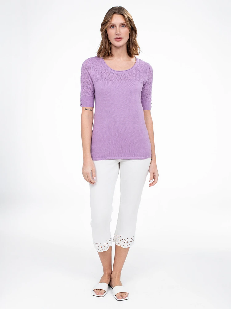 Short-sleeve semi-fitted pullover sweater