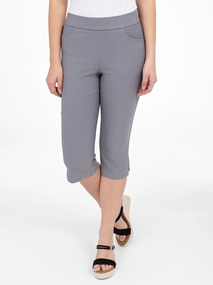 Narrow fitted pull-on capri