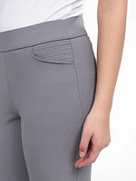 Narrow fitted pull-on capri