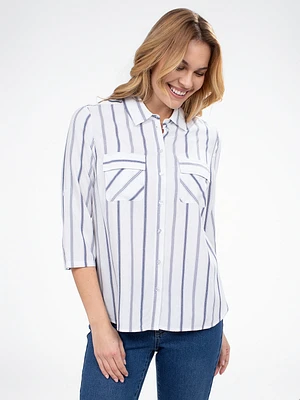 Blouse semi-ajustée à manches 3/4 avec boutons