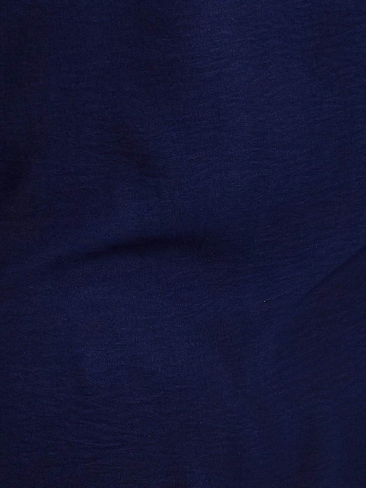 Blouse semi-ajustée à manches courtes avec boutons