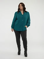 Long-sleeve semi-fitted blouse with buttons