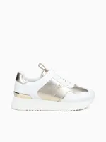 Raina Trainer Pale Gld Multi Met Nappa