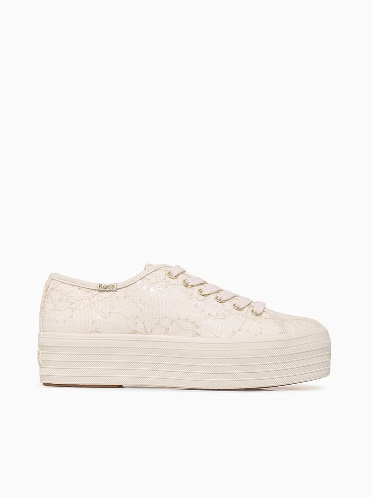 Triple Up Lace Cream Cel