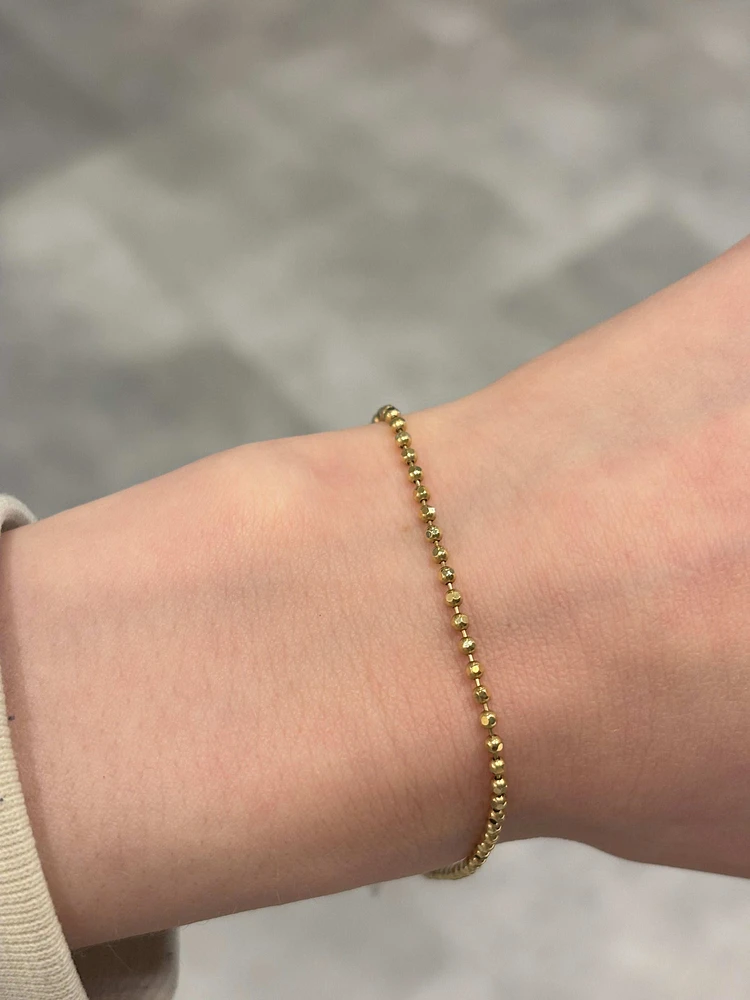 The Minimalist Beaded Bracelet