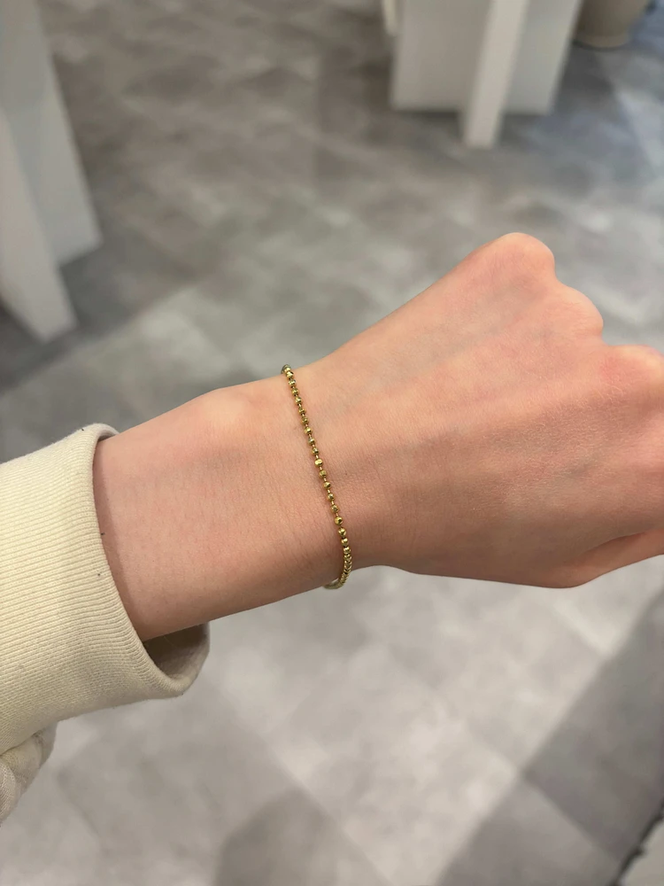 The Minimalist Beaded Bracelet