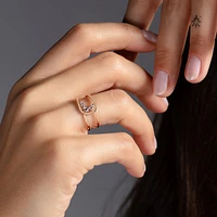 Shiny Hug Ring